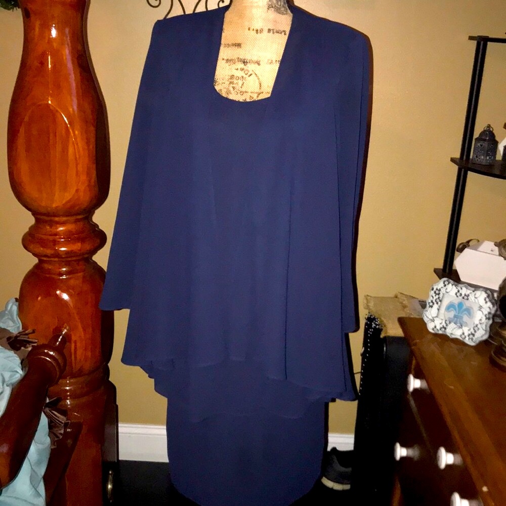 Beautiful 2pc navy blue dress 👗